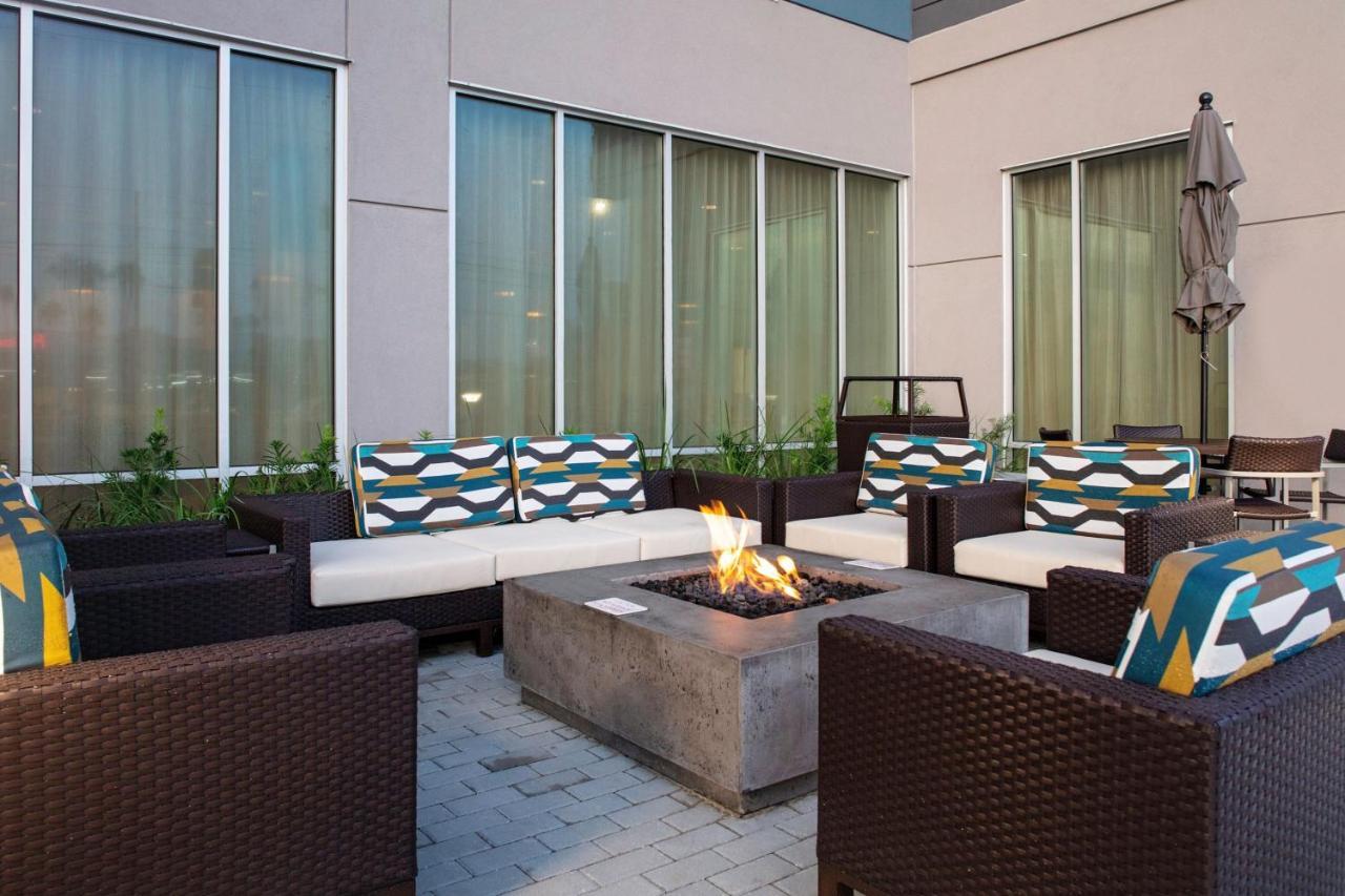 Towneplace Suites By Marriott Orlando Airport Екстер'єр фото